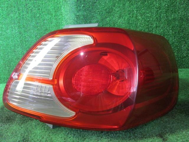 Right Tail Light TOYOTA Porte 2004 CBA-NNP11 — photo 2