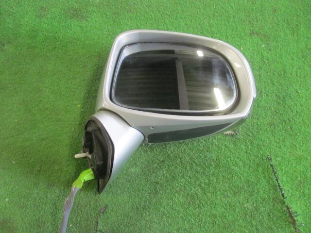 Right Side Mirror TOYOTA SAI 2010 DAA-AZK10 — photo 4