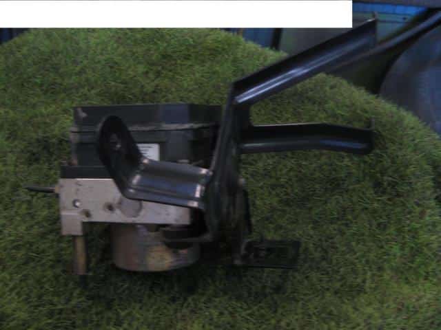 ABS Actuator NISSAN Elgrand 2005 CBA-ME51 — photo 3