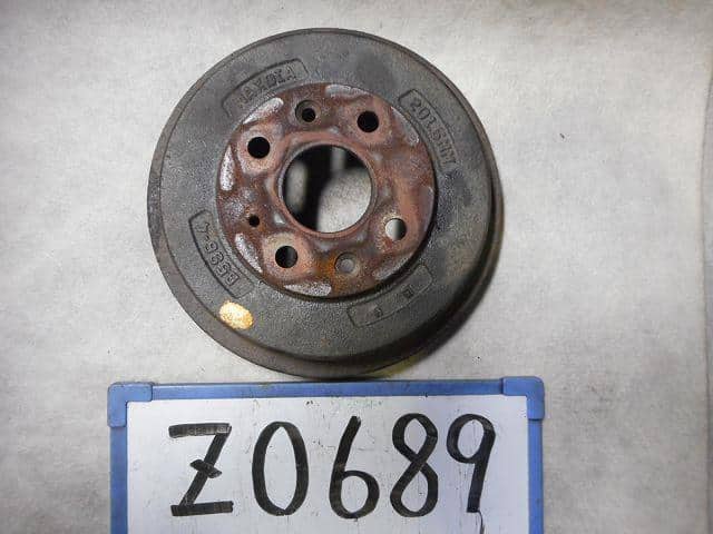 Rear Brake Drum MAZDA Demio 2001 LA-DW3W D10226251A — photo 1