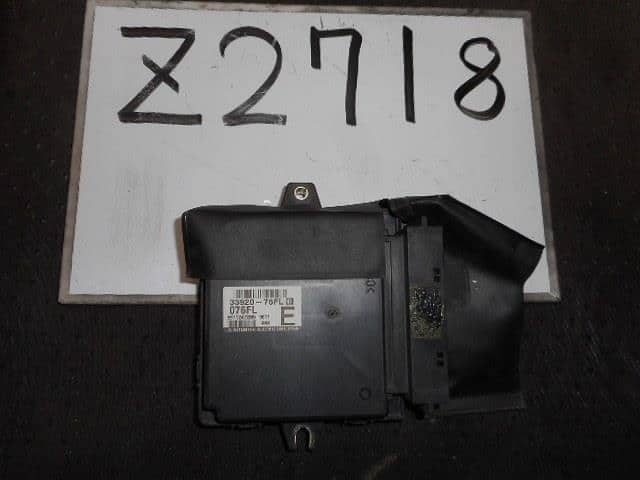 Engine Control Unit SUZUKI Wagon R 1999 GF-MC21S 3392076FL0 — photo 1