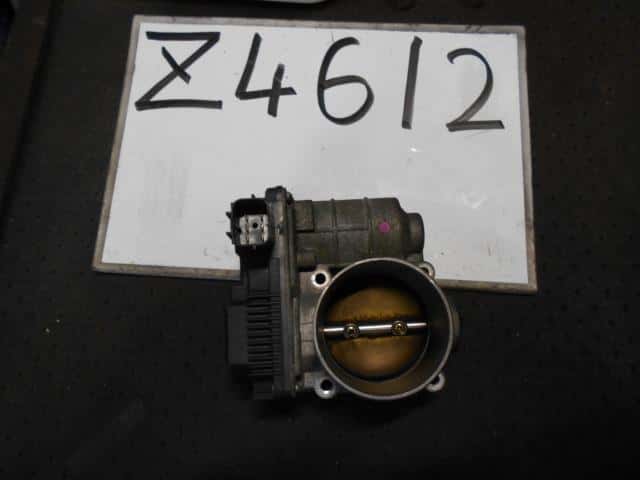 Throttle Body NISSAN Prairie Liberty 2001 TA-RM12 — photo 1