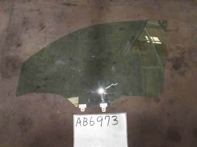 Front Left Door Windshield NISSAN March 2003 UA-BK12 — photo 1