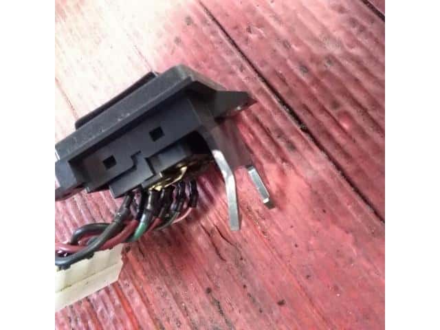 Power Window Switch MAZDA BONGO 1992 T-SS58V — photo 2