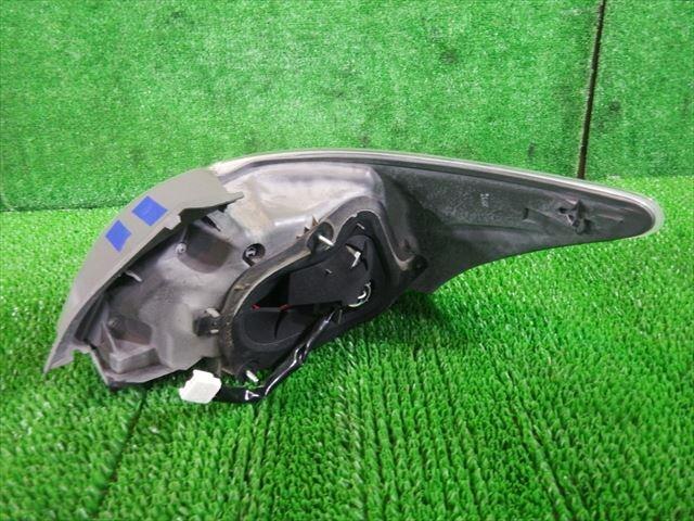 Left Tail Light TOYOTA Mark X Zio 2008 DBA-ANA15 — photo 2
