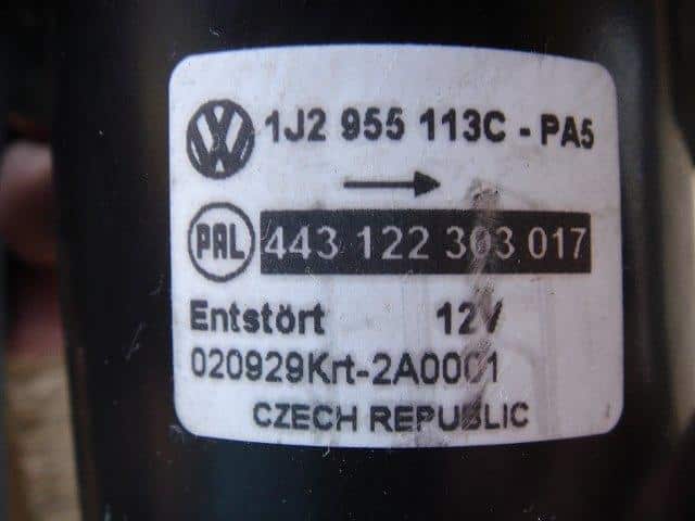 Front Wiper Motor VOLKSWAGEN Golf 2003 GH-1JBFQ 1J2955113CPA5 — photo 2