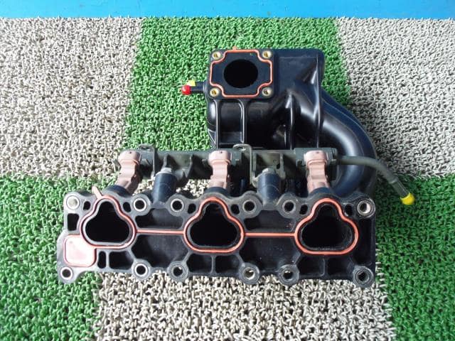Inlet Manifold NISSAN Moco 2006 DBA-MG22 — photo 2