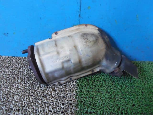Catalyst SUBARU Pleo 2000 TA-RA2 44105KE030 — photo 2