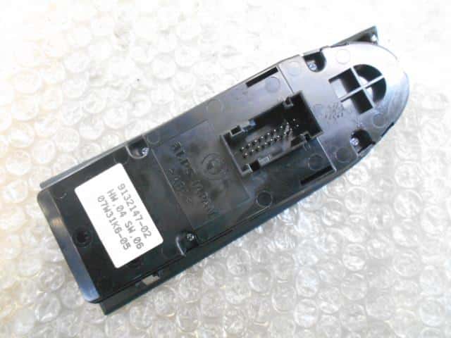 Power Window Switch BMW 3 Series 2006 ABA-VR20 — photo 2