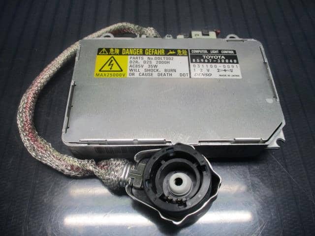 HID Control TOYOTA Alphard 2005 TA-MNH10 — photo 1