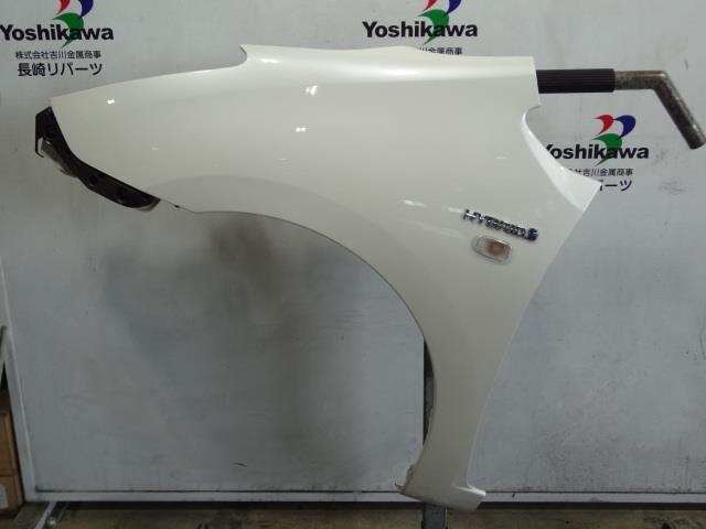 Left Fender Panel TOYOTA Prius 2005 DAA-NHW20 — photo 1