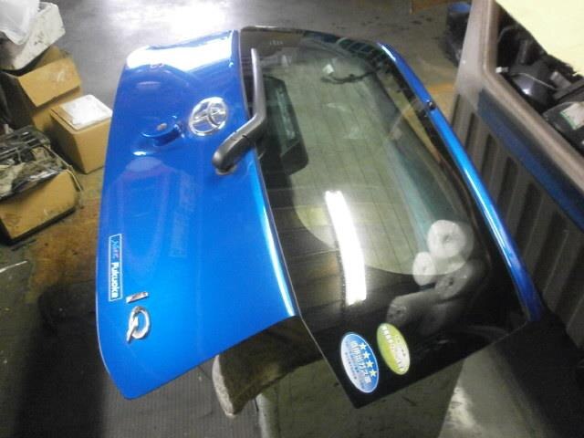 Back Door Assembly TOYOTA IQ 2010 DBA-NGJ10 — photo 1