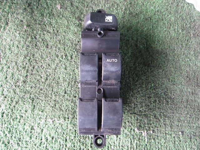 Power Window Switch SUZUKI MR Wagon 2013 DBA-MF33S — photo 1