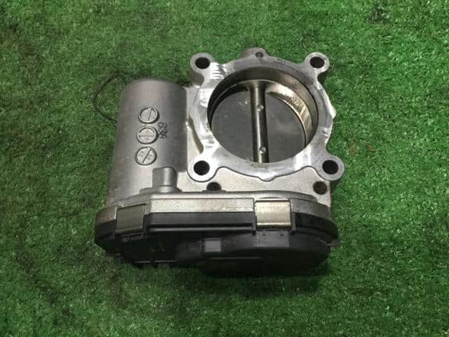 Throttle Body MERCEDES-BENZ 2014 DBA-156946 — photo 2