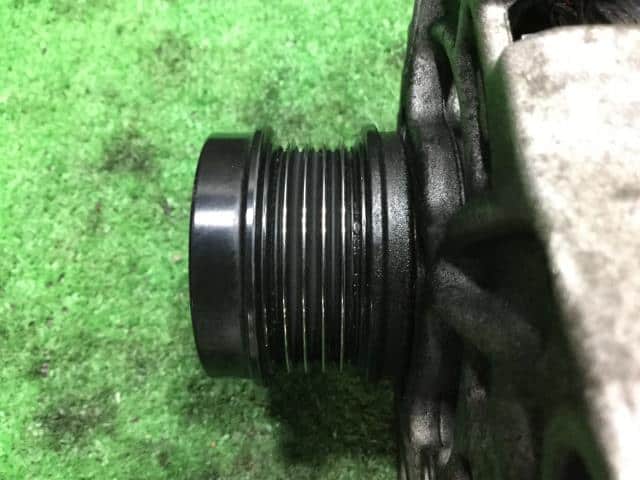Alternator MERCEDES-BENZ 2014 DBA-156946 — photo 2