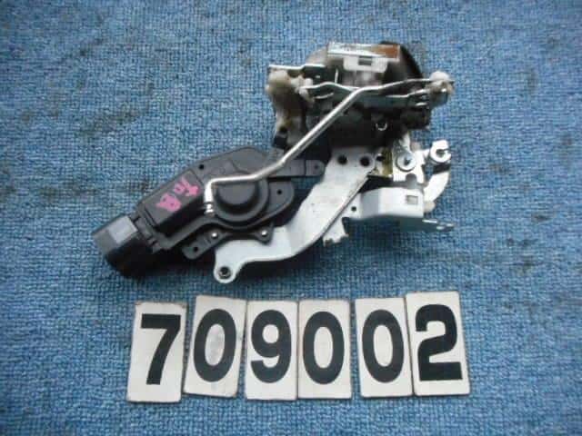 Door Lock Solenoid DAIHATSU Move 2006 DBA-L150S — photo 1