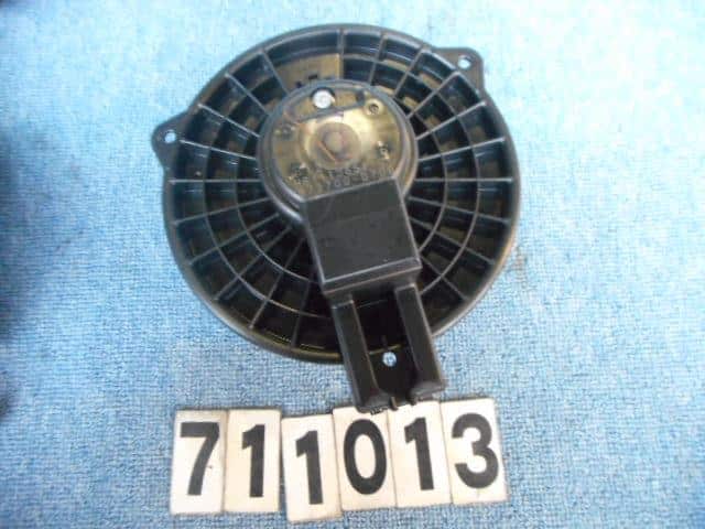 Blower Motor MAZDA Demio 2008 DBA-DE5FS — photo 1