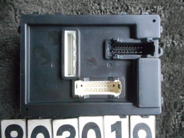 Electrical Component NISSAN Note 2005 DBA-E11 — photo 2
