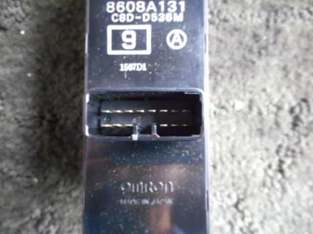 Power Window Switch NISSAN Otti 2007 DBA-H92 — photo 3