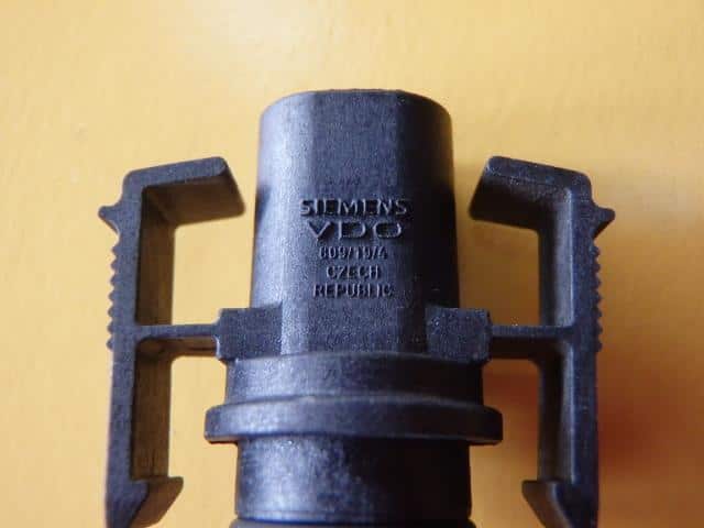 Air Flow Meter MERCEDES-BENZ Benz b class 2007 CBA-245232 — photo 3