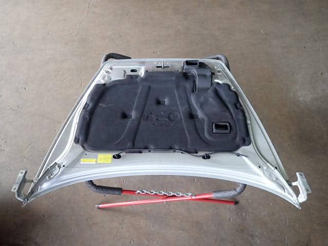 Bonnet Hood VOLVO Volvo 50 series 2005 CBA-MB5254A — photo 4