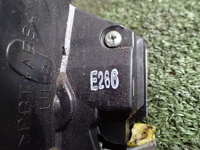 Door Lock Solenoid TOYOTA Avensis 2006 CBA-AZT255 6904002142 — photo 4