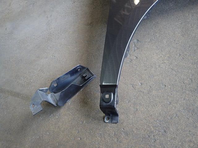 Right Fender Panel TOYOTA Noah 2009 DBA-ZRR70 — photo 3