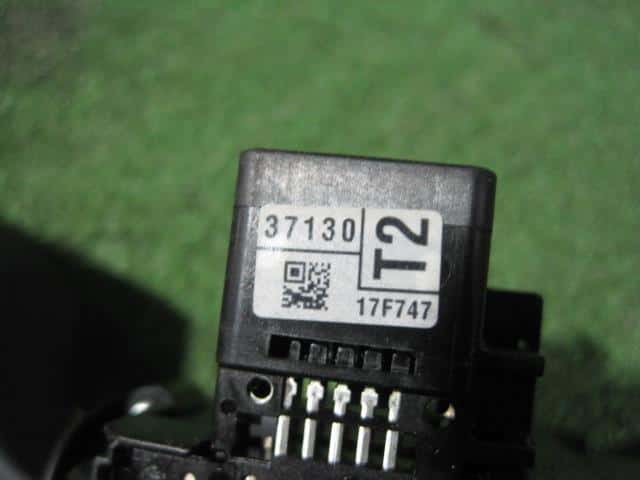 Combination Switch HINO Dutro 2014 SKG-XZU775M 37300 — photo 5