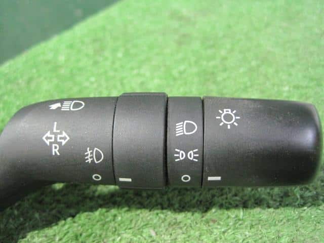 Combination Switch HINO Dutro 2014 SKG-XZU775M 37300 — photo 4