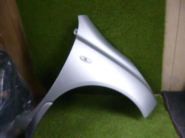 Right Fender Panel NISSAN March 2009 DBA-AK12 — photo 1