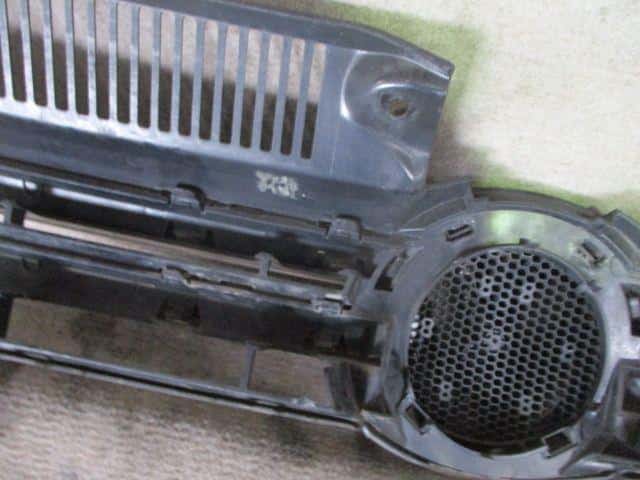 Radiator Grille VOLKSWAGEN Golf Variant 2011 DBA-1KCAV — photo 4