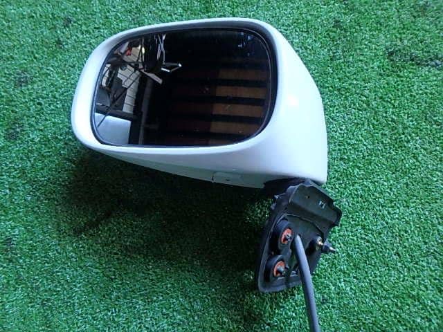 Left Side Mirror NISSAN Moco 2003 LA-MG21 — photo 2