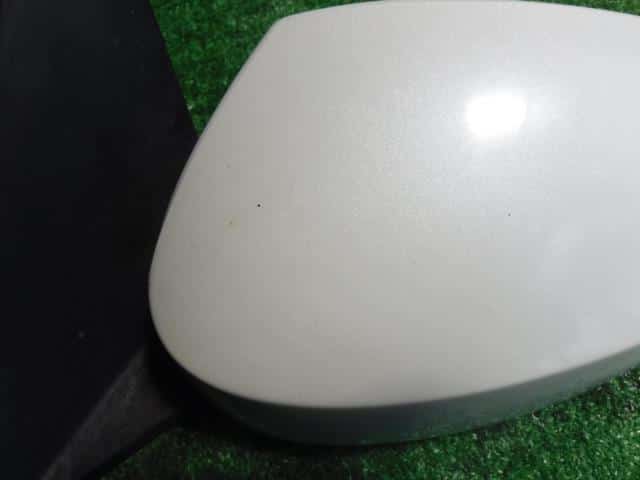 Left Side Mirror NISSAN Fairlady Z 2002 UA-Z33 — photo 3