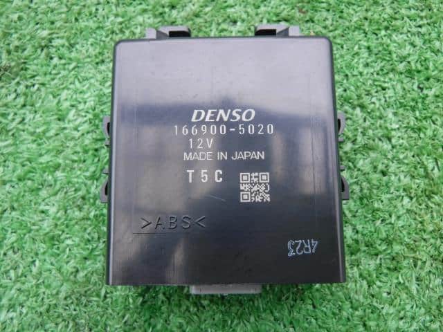 Control Unit HONDA Vezel 2014 DAA-RU4 — photo 1