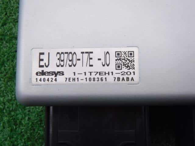 Control Unit HONDA Vezel 2014 DAA-RU4 — photo 2