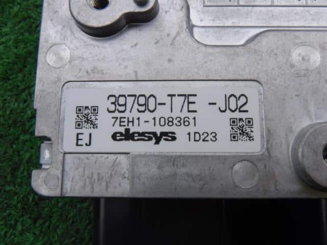 Control Unit HONDA Vezel 2014 DAA-RU4 — photo 4