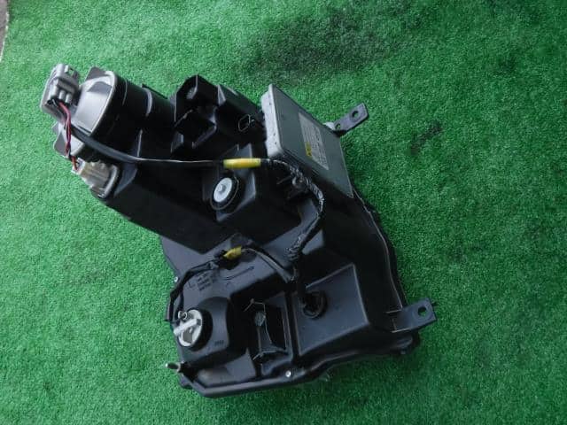 Left Headlight SUZUKI Wagon R 2003 UA-MH21S 3532058J10 — photo 3