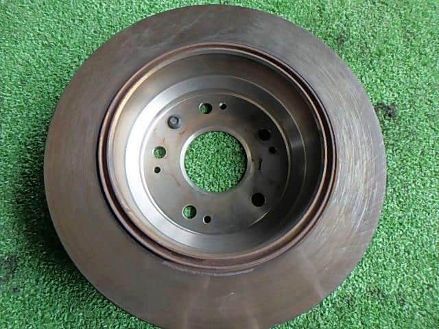 Rear Left Disk Rotor HONDA Step Wagon LA-RF3 — photo 2