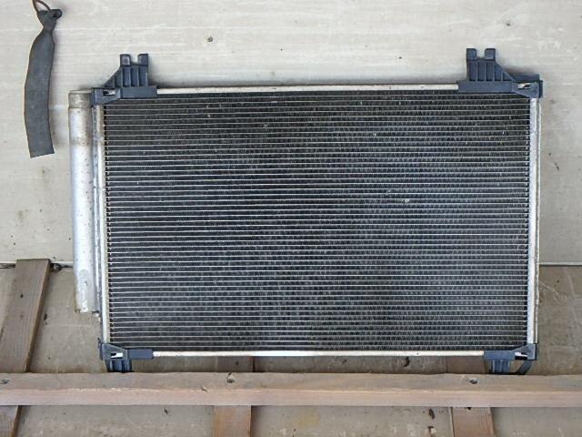 Condenser TOYOTA Vitz 2009 CBA-NCP95 — photo 2