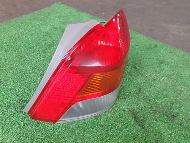Right Tail Light TOYOTA Vitz 2009 CBA-NCP95 — photo 1