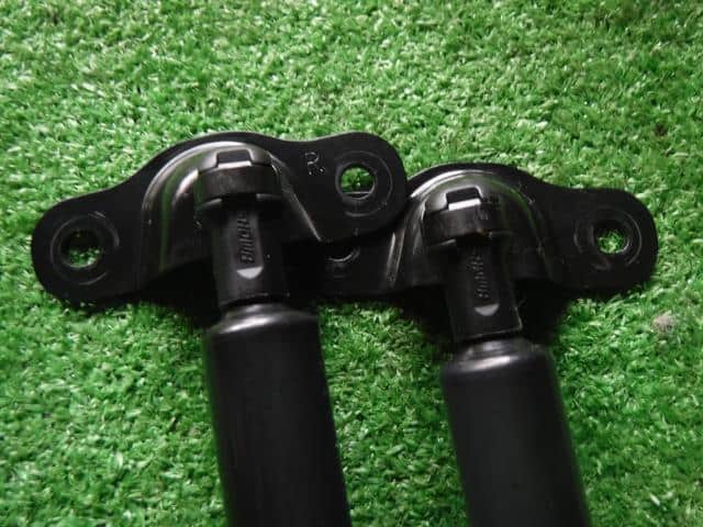 Tail Gate Damper SUZUKI Wagon R 2009 DBA-MH23S 8185070810 — photo 2