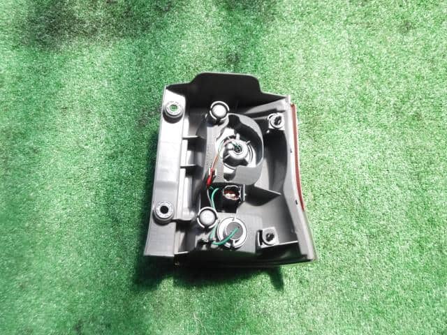 Left Tail Light DAIHATSU Tanto 2012 DBA-L385S — photo 2
