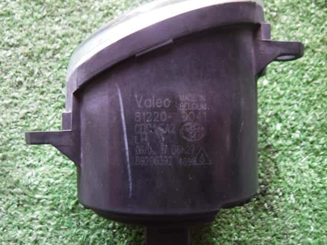Left Fog Light TOYOTA Blade 2007 DBA-AZE15 — photo 3