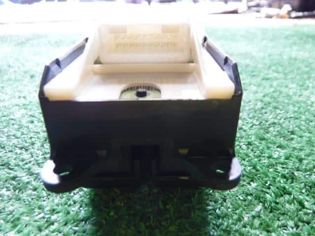 Power Window Switch TOYOTA Blade 2007 DBA-AZE15 — photo 2