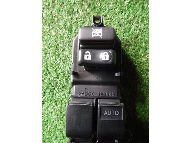 Power Window Switch TOYOTA Spade 2015 DBA-NCP145 — photo 3