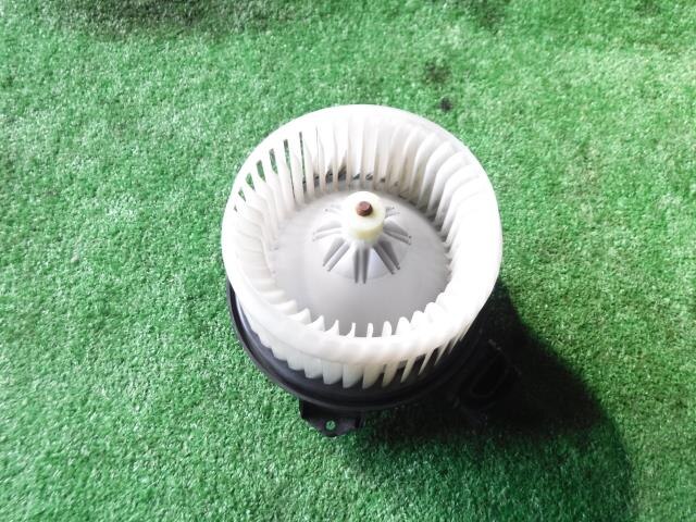 Blower Motor TOYOTA Spade 2015 DBA-NCP145 — photo 1
