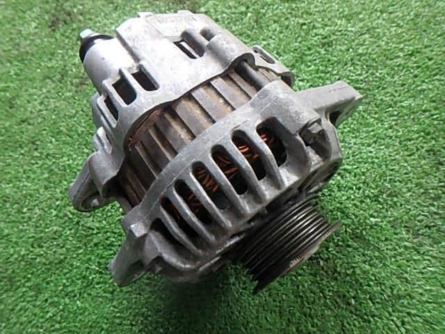 Alternator SUBARU Pleo 2009 EBD-RV2 23700KA751 — photo 1