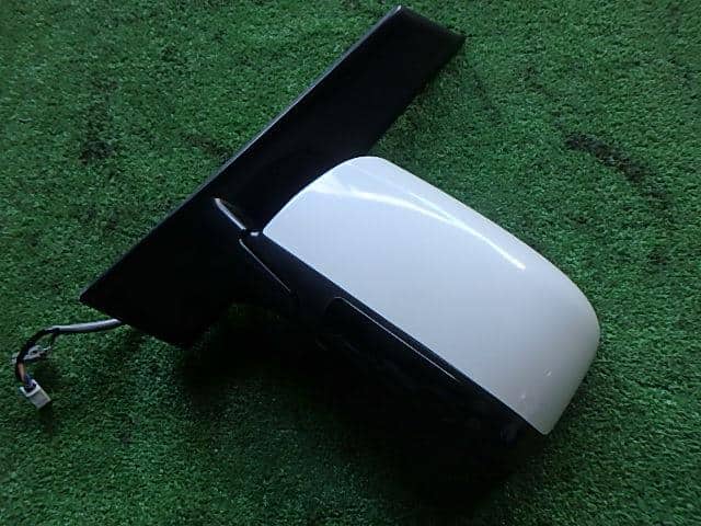 Left Side Mirror NISSAN Serena 2005 DBA-NC25 — photo 1