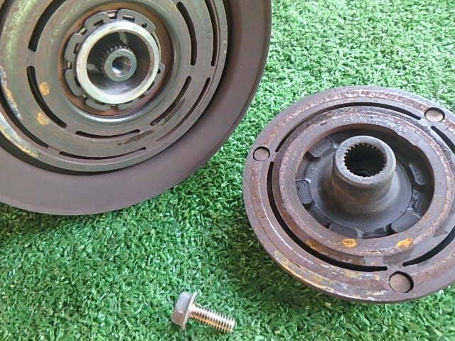A/C Compressor DAIHATSU Move 2004 ABA-L160S 8832097204000 — photo 4