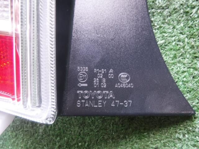 Left Tail Light TOYOTA Prius 2011 DAA-ZVW30 — photo 3
